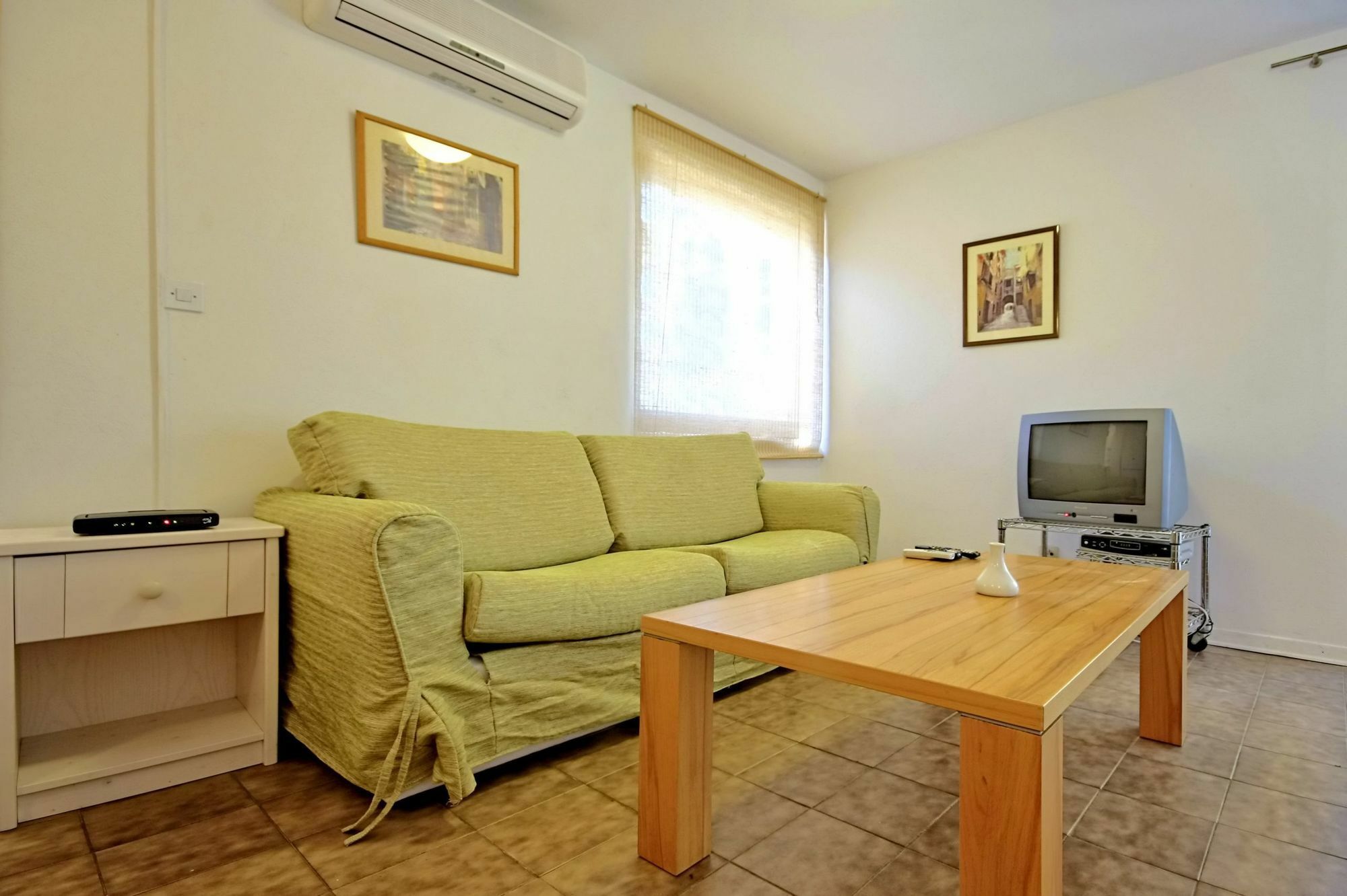 Al Mare Apartments Ровинь Экстерьер фото